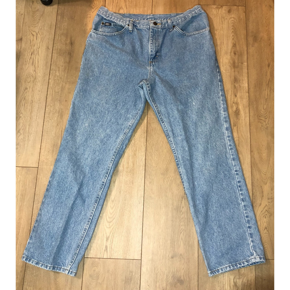 Vintage USA Lee Straight Leg Jeans Mens Size 38x30 Light Wash Blue Denim READ